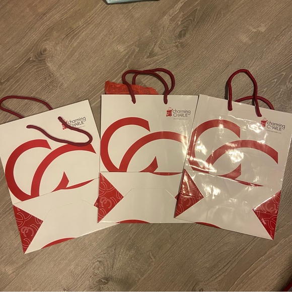 3 Charming Charlie bags free with $15 purchase - Picture 1 of 2